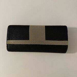 Whiting & Davis Clucth